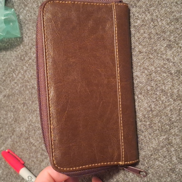 Send Me$65. Offer 4 Xmas THE SAK Shoulder Bag & I'll Accept! Offer Till 12-10-25 - Picture 14 of 14